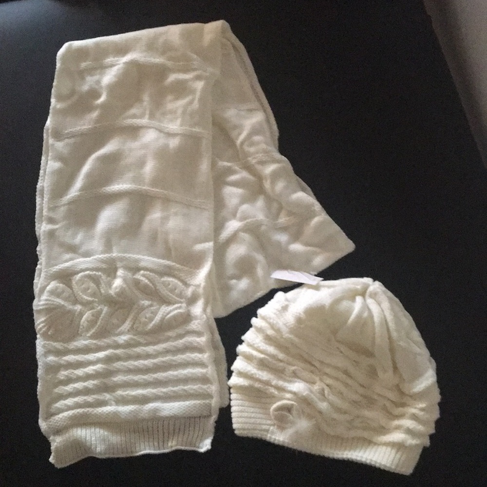 NWOT Cream winter scarf and hat set!